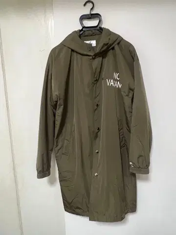 EVENFLOW 올리브 M 후드 부착 코트