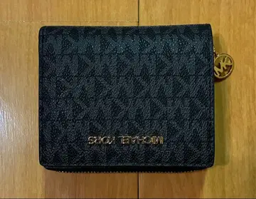 MICHAEL KORS 블랙 접이식 지갑