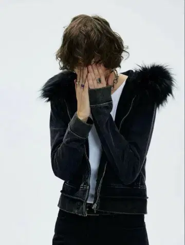 WHISTLEHUNTER fur zip parker BLACK