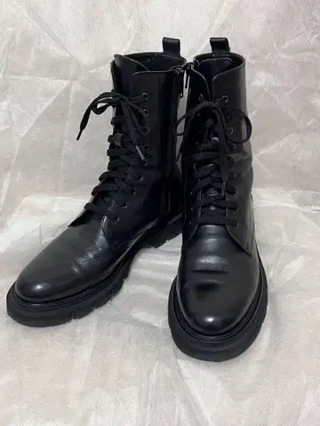 Luca Grossi 박스 포함 탱크 밑창 레이스업 부츠