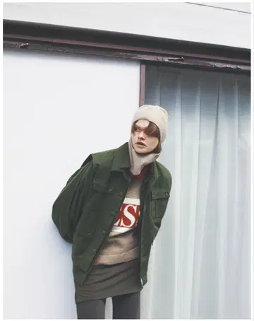 F/CE LESS is MORE 니트 스웨터 브라운