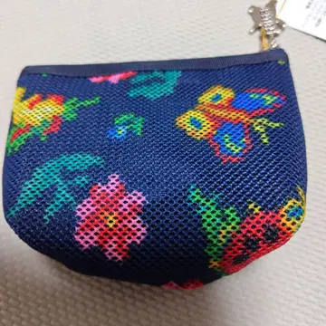 페이러 하이디 메쉬 입체 파우치 네이비