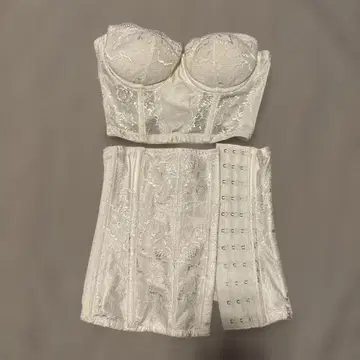 브라이덜 이너 B65