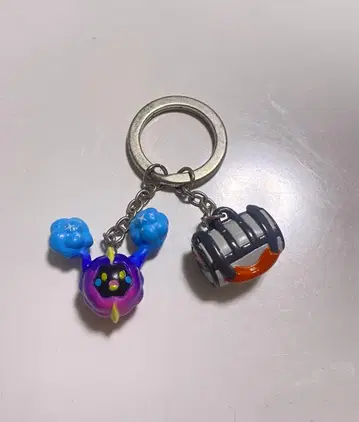 코스모그 리리에의 백 키링