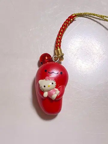 헬로키티 고토치 끈 장식 후쿠오카 한정 명란젓 안고 우마카!