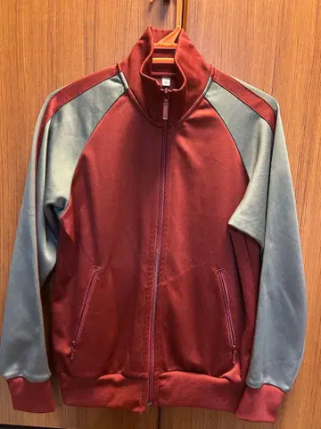 00s 유니클로 트랙 자켓