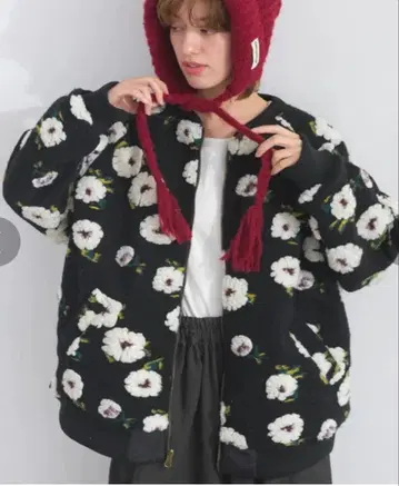 lupilien 루필리앙 보아*퀼팅 리버서블 블루종 꽃무늬