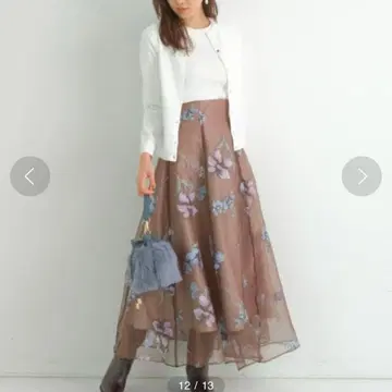 JUSGLITTY 오팔 플라워 스커트 (모카)