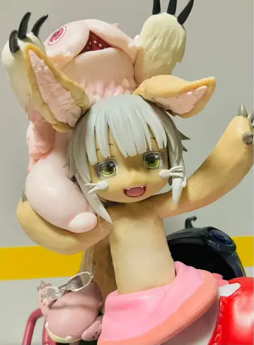 메이드 인 어비스 렬일의 황금향 AMP+ 나나치 피규어 ~오이라의 보물~