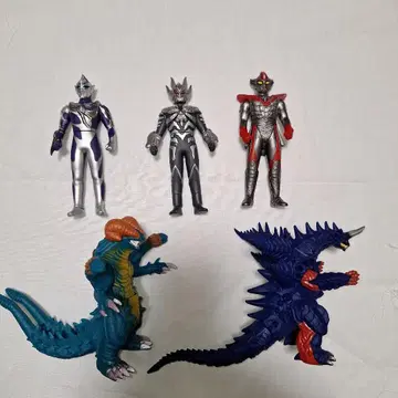 울트라 괴수 시리즈 5체 세트