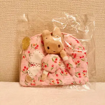 미개봉 새상품 마롱 크림 패션쇼 티슈 파우치