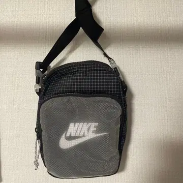 Nike 숄더백 블랙/그레이