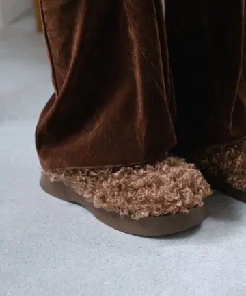 보아 샌들 브라운 Kastane