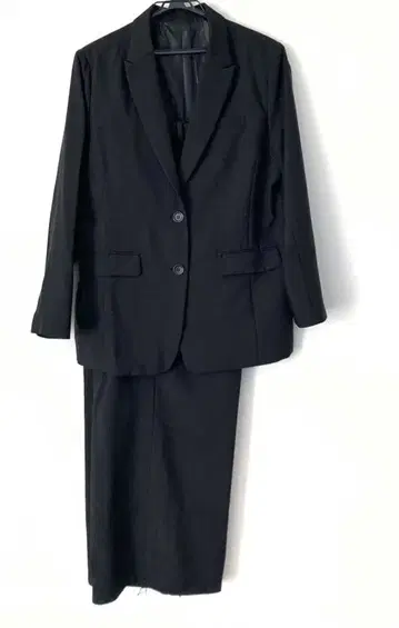 루일 에 부티크 RUIRUE BOUTIQUE 워셔블 수트 팬츠 세트 블랙