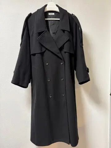 블랙 더블 브레스트 롱 코트