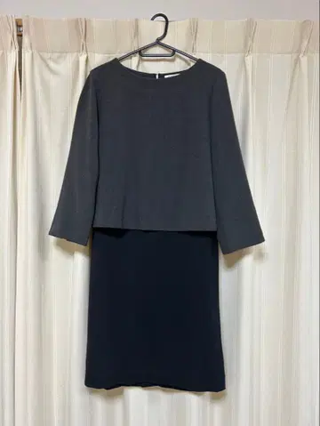 AC 디자인 알파 큐빅 그레이 블랙 체크 무늬 원피스