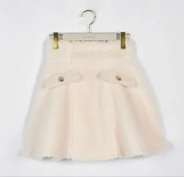 안미르 보아 플레어 스커트 아이보리