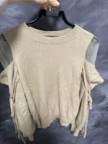 스나이델 시스루 숄더 니트 풀오버 snidel