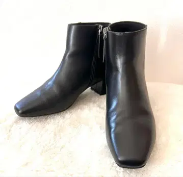 [ 새상품급 ] Reflect 리플렉트 야미츠키 숏부츠 24.5 3E