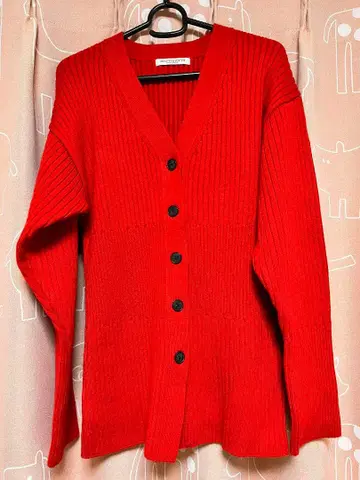 빨간색 리브 V넥 가디건