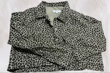 MOUSSY 레오파드 크롭 긴팔 셔츠