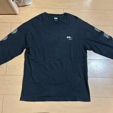 FTC 블랙 긴팔 티셔츠