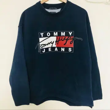 TOMMY JEANS 네이비 트레이닝복 M 사이즈