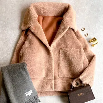 새상품급 스터링 루어 에코 무스탕 숏 자켓 레어 컬러 보아 코트