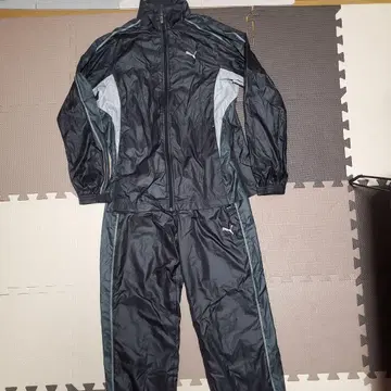 Puma 저리 상하의 세트 블랙/그레이