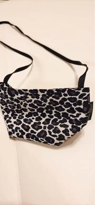 에르베샤 펠리에 숄더 XS