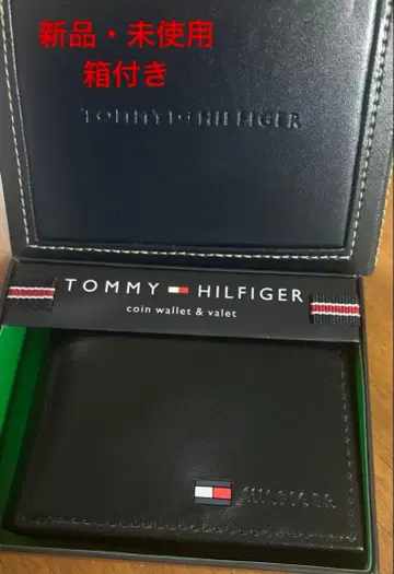 미사용 새상품 TOMMY HILFIGER 가죽 이단 접이식 지갑 블랙