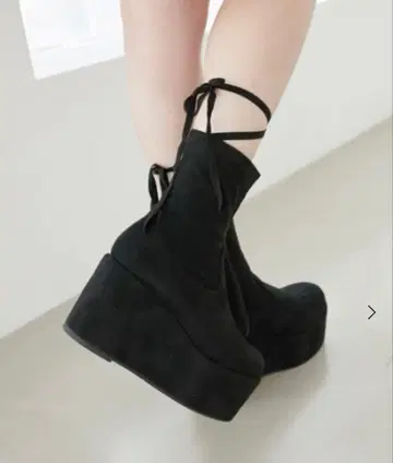 MAJESTIC LEGON 마제스틱 레곤 통굽 스트레치 숏부츠