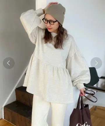 PICHI 절개 볼륨 튜닉