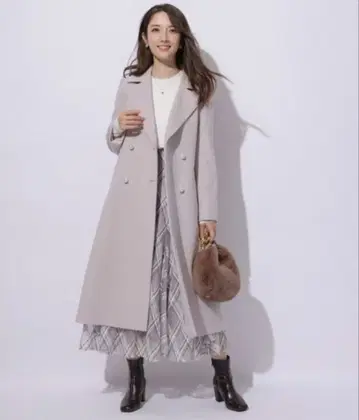 펄 버튼 백 플레어 코트 아푸와이저 리셰