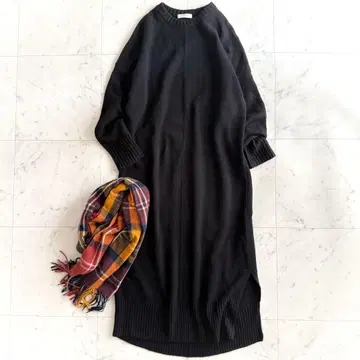 새상품급 맥피 울 캐시미어 롱 기장 니트 원피스 블랙