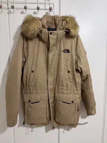 더 노스페이스 뮤무도 시리즈 다운 자켓