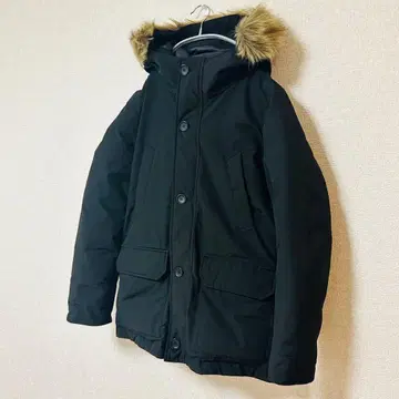 새상품급 유니클로 울트라웜 하이브리드 다운 코트 블랙