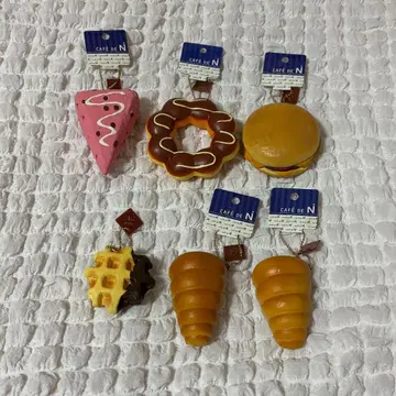 카페 드 에누 스퀴즈