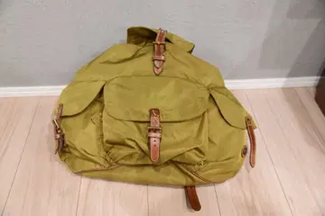 [ 하자품 ] 페리지/Felisi 올리브 그린 나일론 백팩