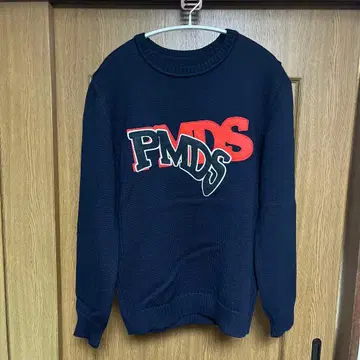 PMDS 로고 네이비 니트 스웨터
