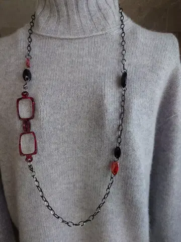 세련된 루페 부착 목걸이 2개 세트