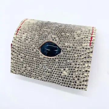 [컨디션 최상] 가죽 코인 케이스 빨간색 블랙 눈알 미니 지갑