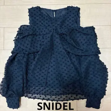 스나이델 snidel 블라우스 블랙