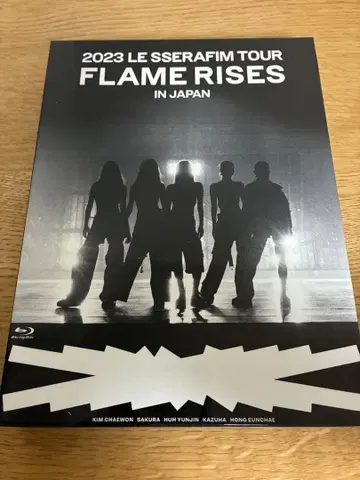 LE SSERAFIM FLAME RISES IN JAPAN Blu-ray