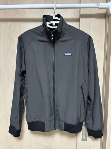 새상품급! 파타고니아 배기 자켓 M 블랙