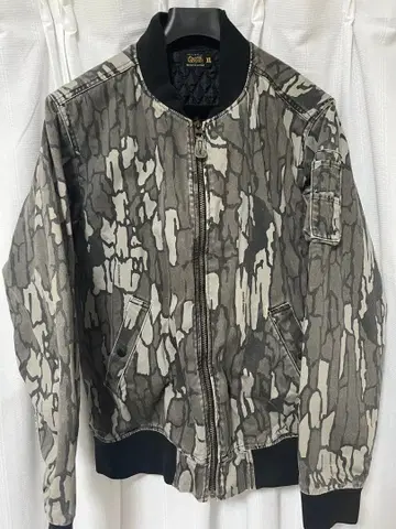 카모플라쥬 패턴 밀리터리 자켓