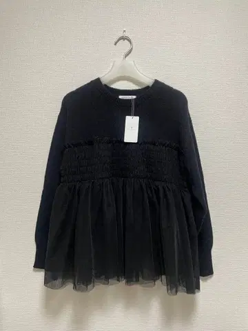 새상품 유나이티드 애로우즈 튤뷔스티에 도킹 스웨터