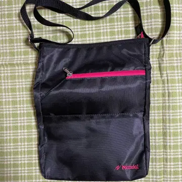 닛타쿠 숄더백