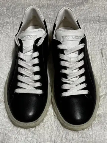 JIMMY CHOO 가죽 블랙 화이트 스니커즈