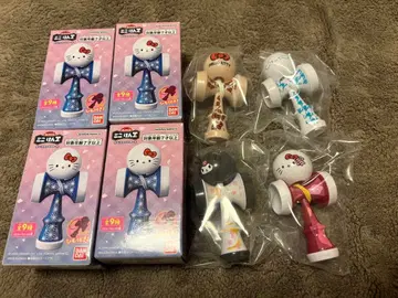 콜렉터블 미니 켄다마 산리오 캐릭터즈 시크릿 키티